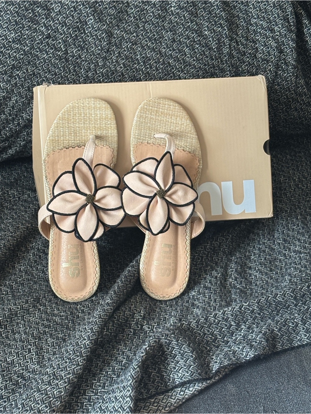 ShuShop Beige Floral Slide Sandals with Black Trim